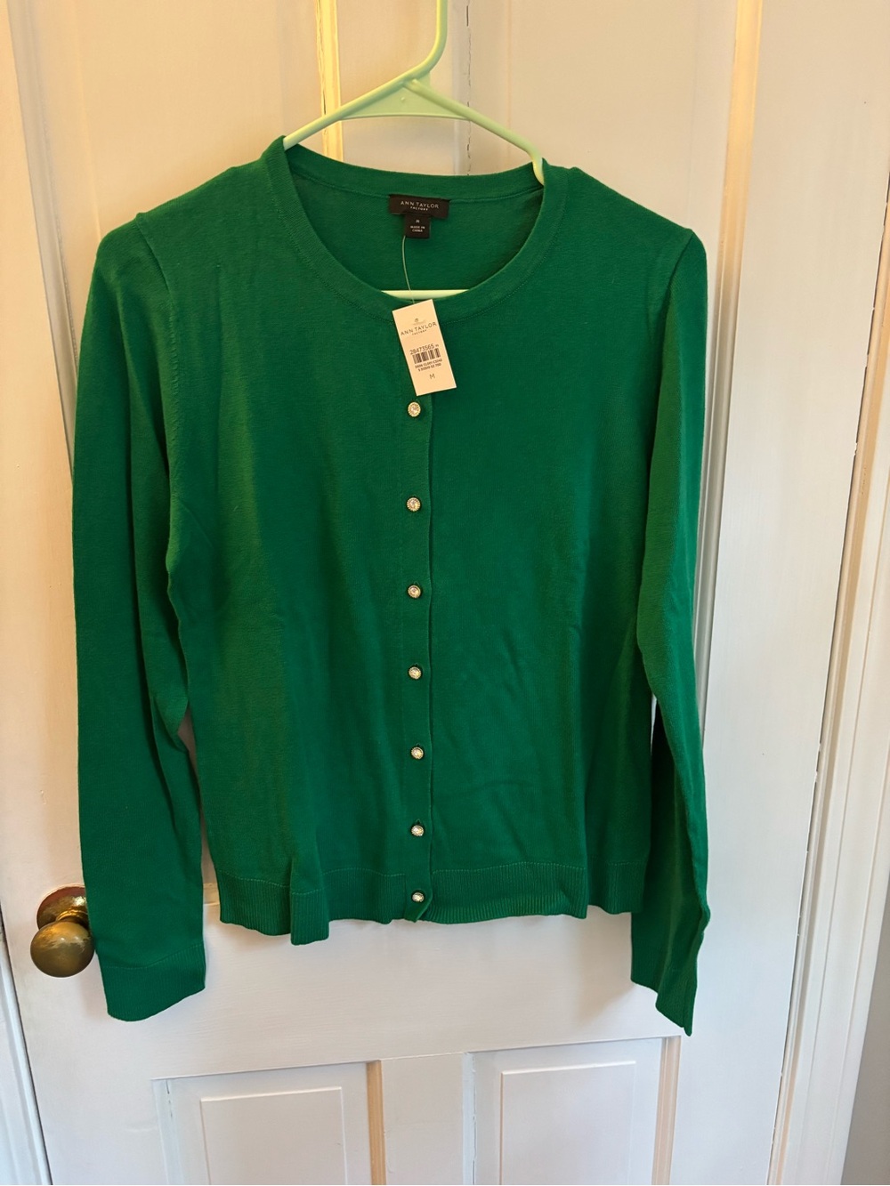 Ann Taylor Factory Kelly Green Pearl-Button Crew Cardigan